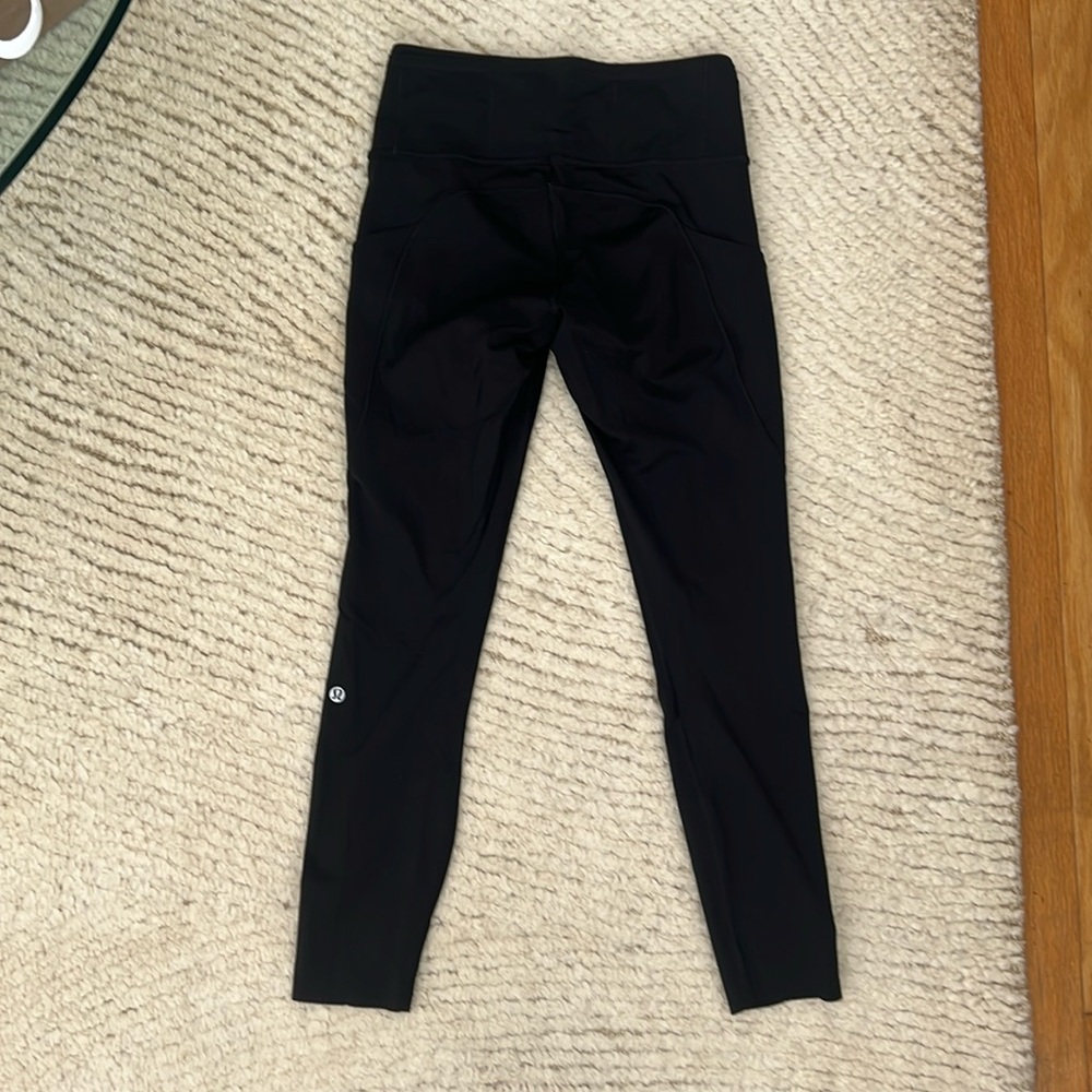 Lululemon Cropped Legging